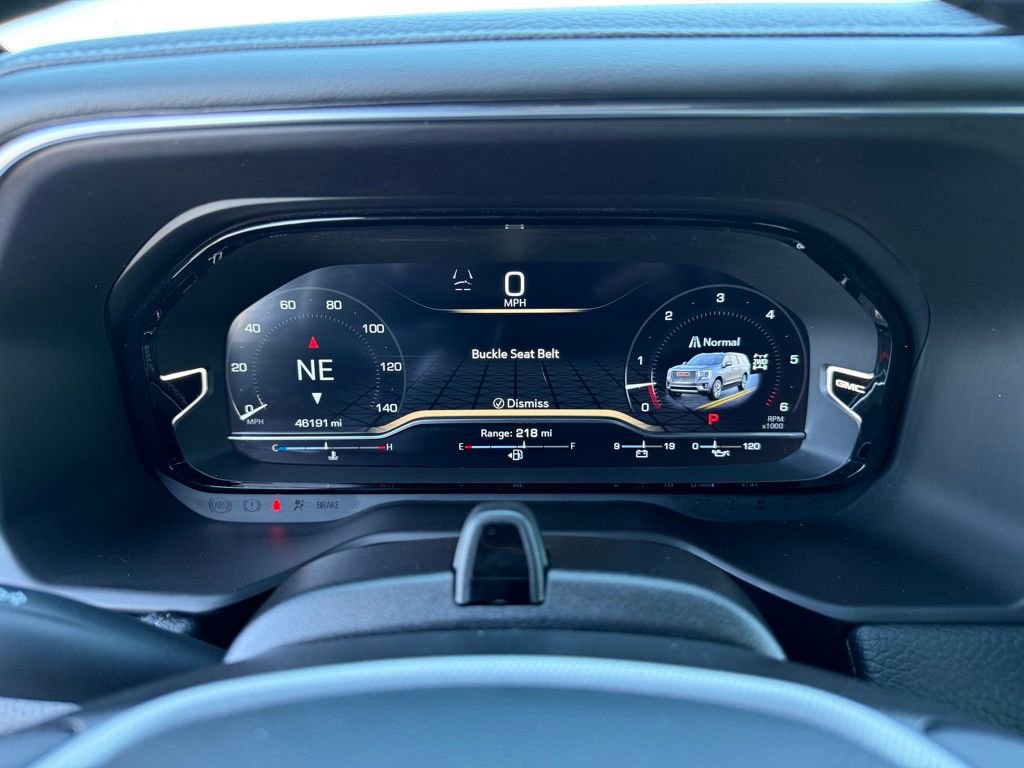 Used 2024 GMC Yukon XL Denali w/ Advanced Technology Package image 17