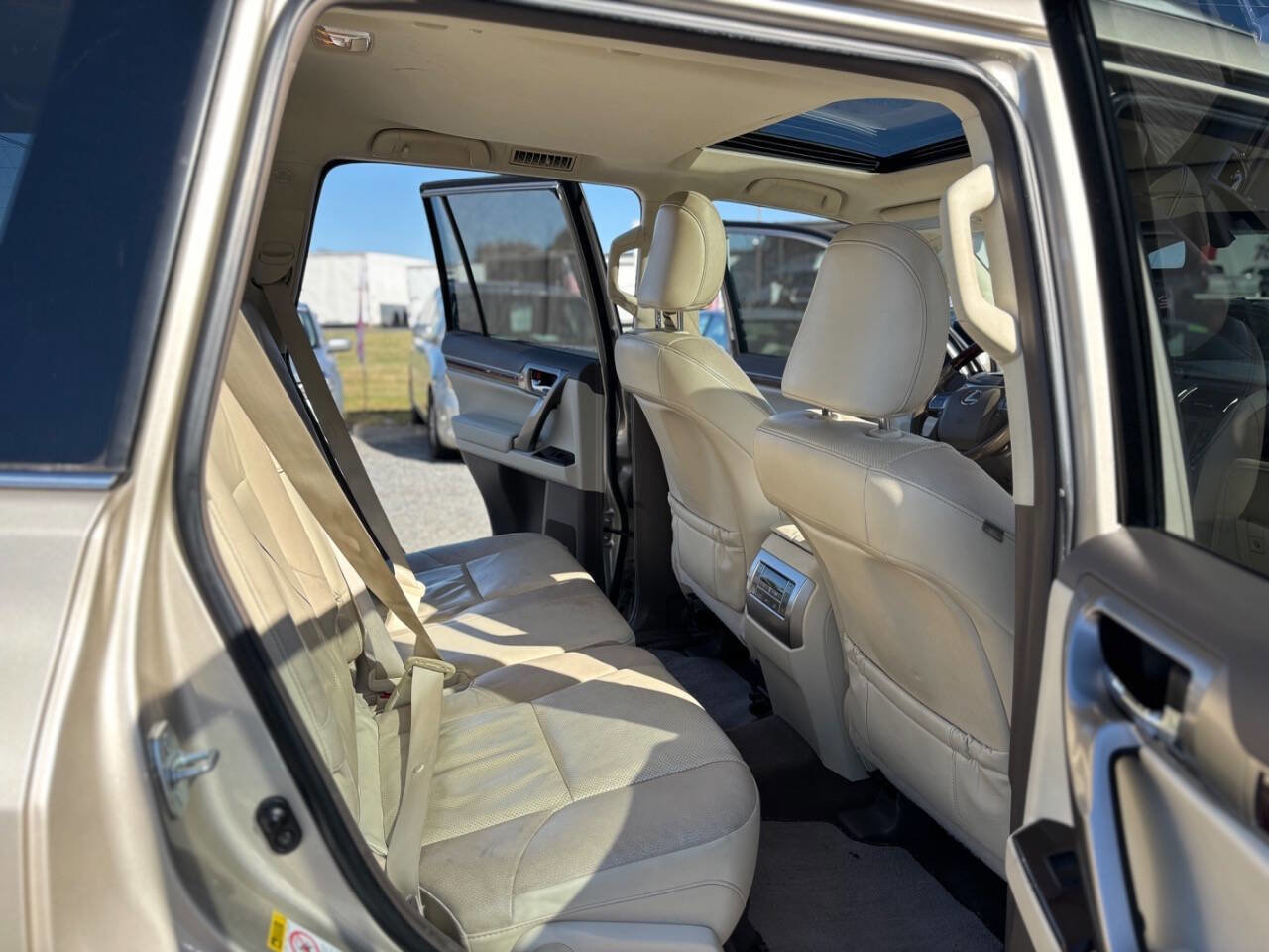 Used 2016 Lexus GX 460 Base AWD 4dr SUV image 25