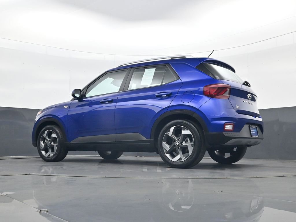 Certified 2023 Hyundai Venue Limited FWD image 27