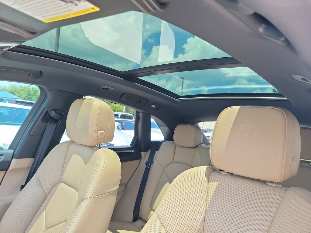 Used 2020 Porsche Macan S AWD/4WD image 21