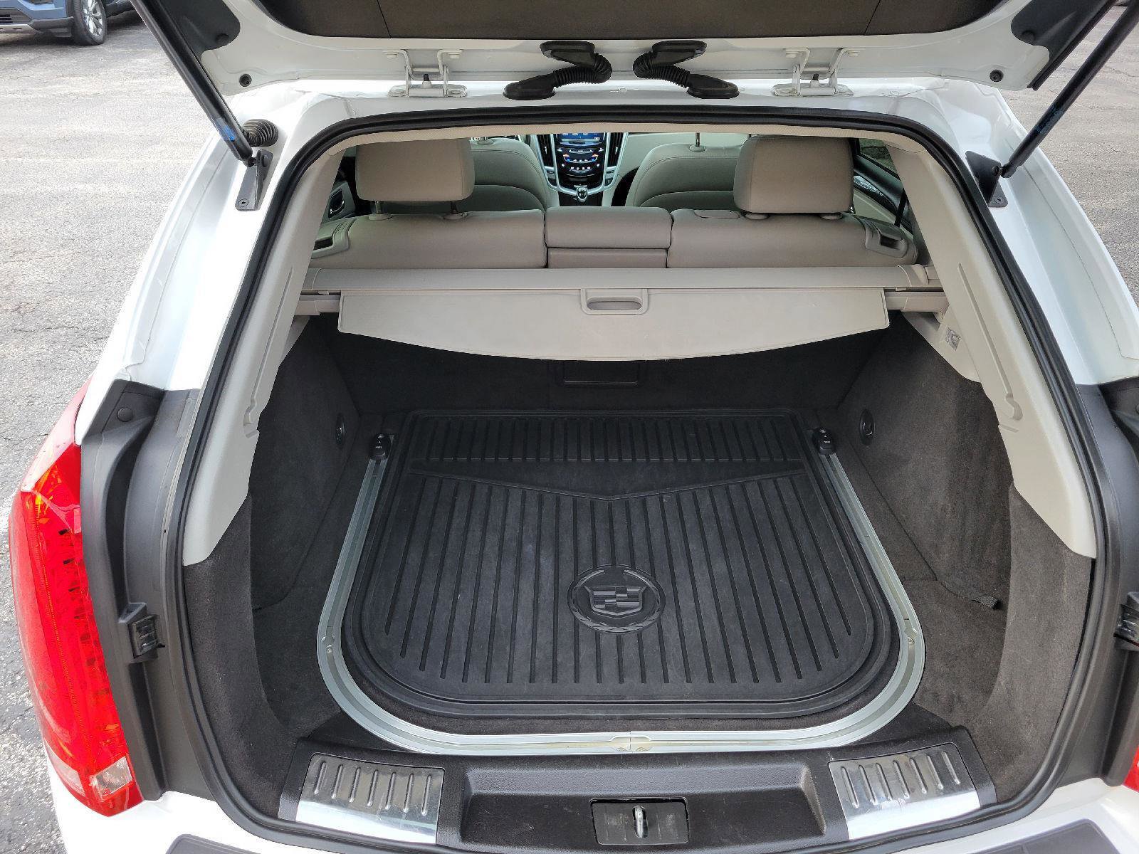 Used 2014 Cadillac SRX Luxury AWD/4WD image 29