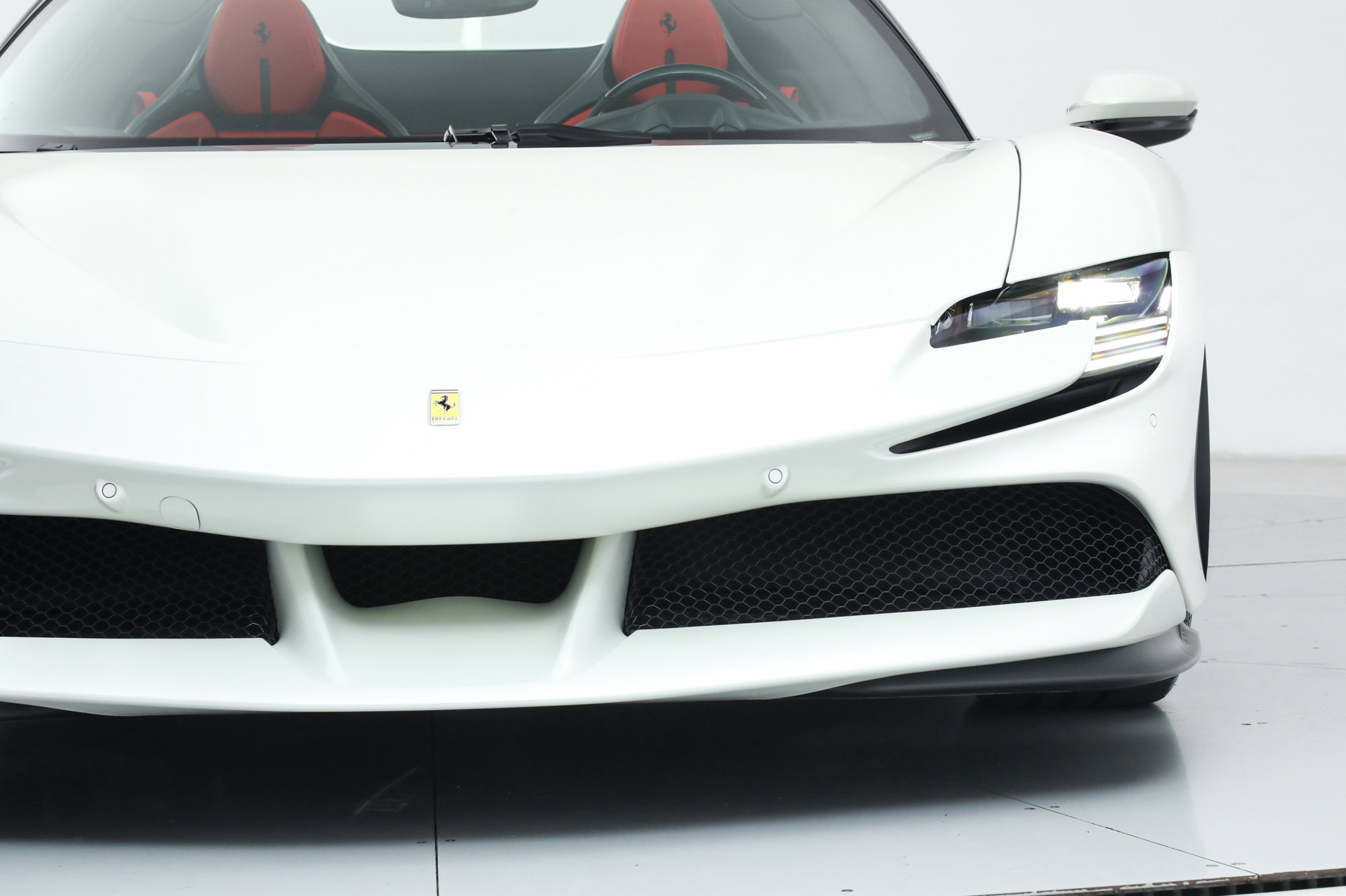 Certified 2025 Ferrari SF90 Spider image 32