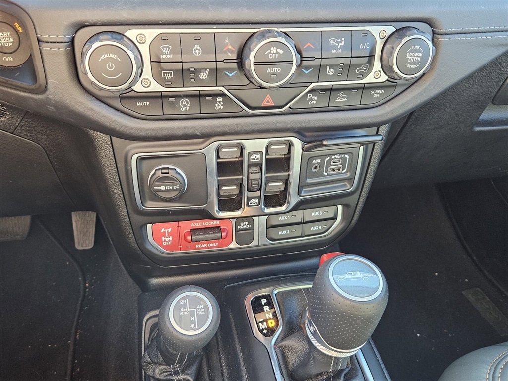 New 2025 Jeep Gladiator Mojave image 19