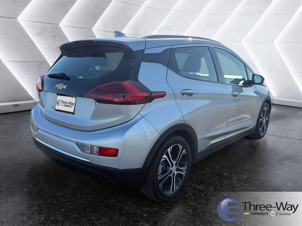 Used 2019 Chevrolet Bolt Premier w/ Infotainment Package image 5