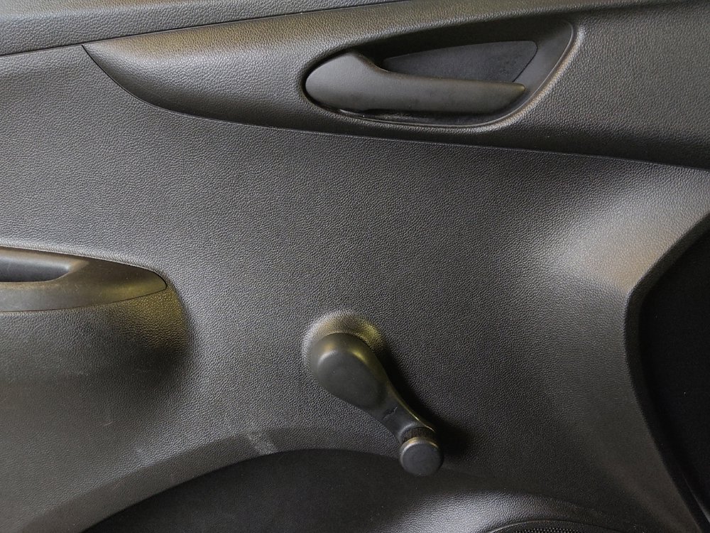 Used 2018 Chevrolet Spark LS image 27