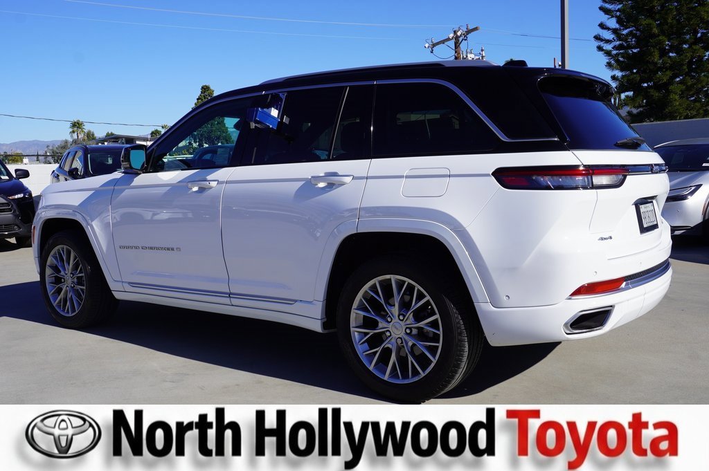 Used 2022 Jeep Grand Cherokee Summit w/ Adv Protech Group IV image 6