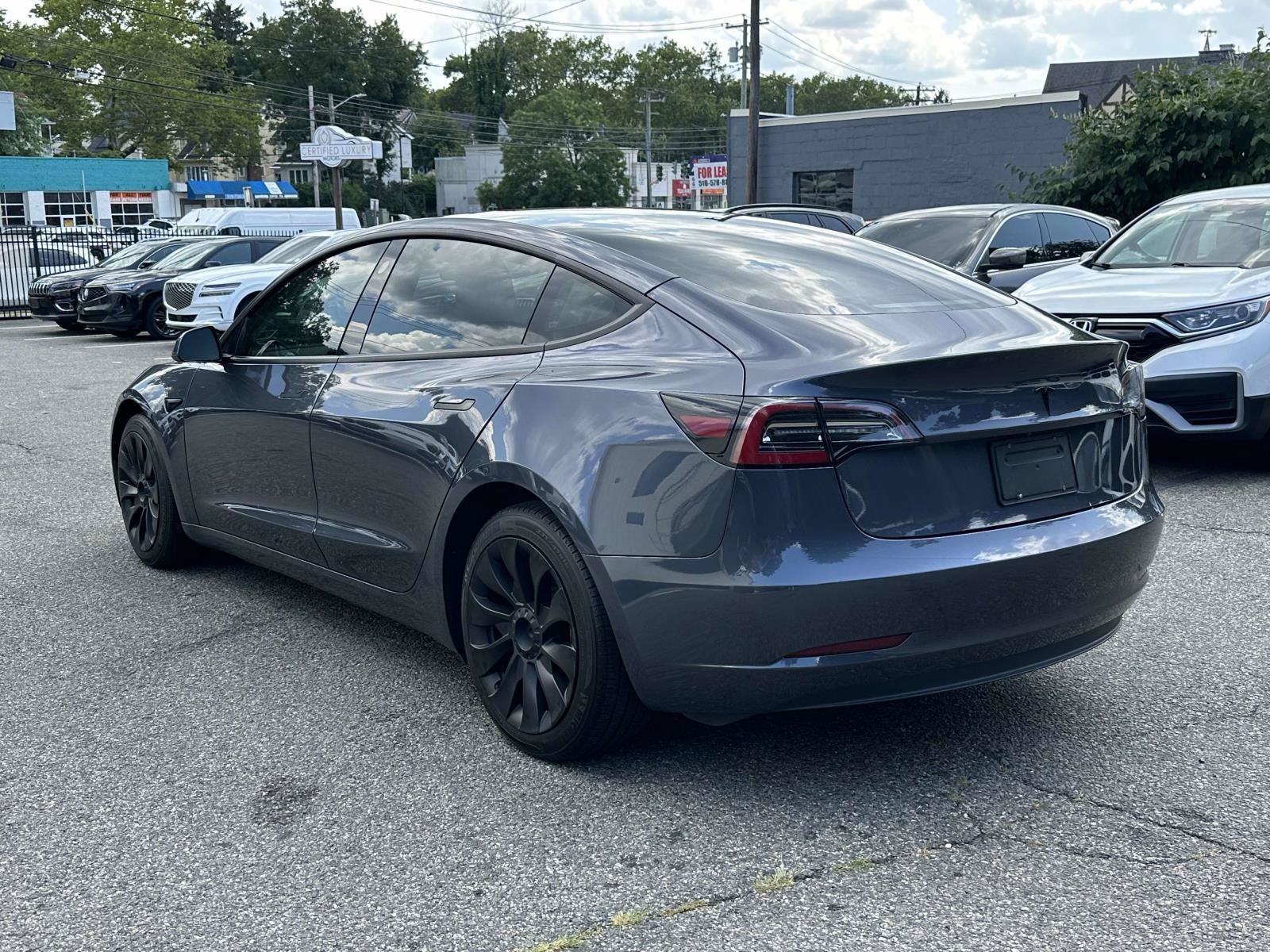 Used 2023 Tesla Model 3 Standard Range RWD image 5