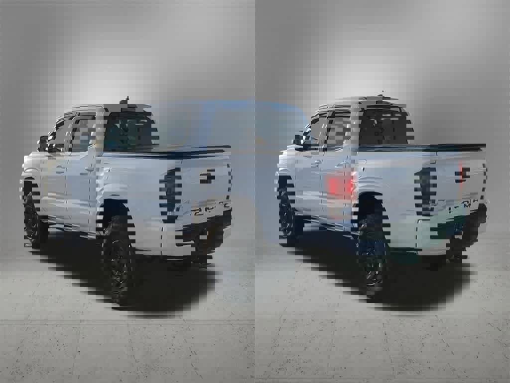 Used 2019 Toyota Tacoma SR w/ SR Convenience Package image 4