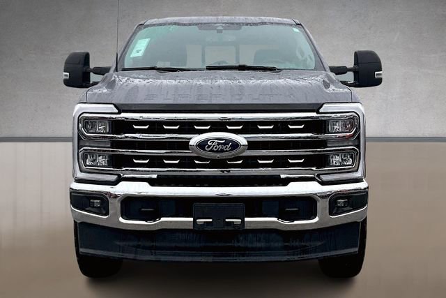 Used 2024 Ford F250 Lariat image 3