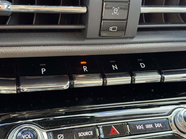 Used 2022 Lincoln Corsair AWD w/ Equipment Group 101A image 16