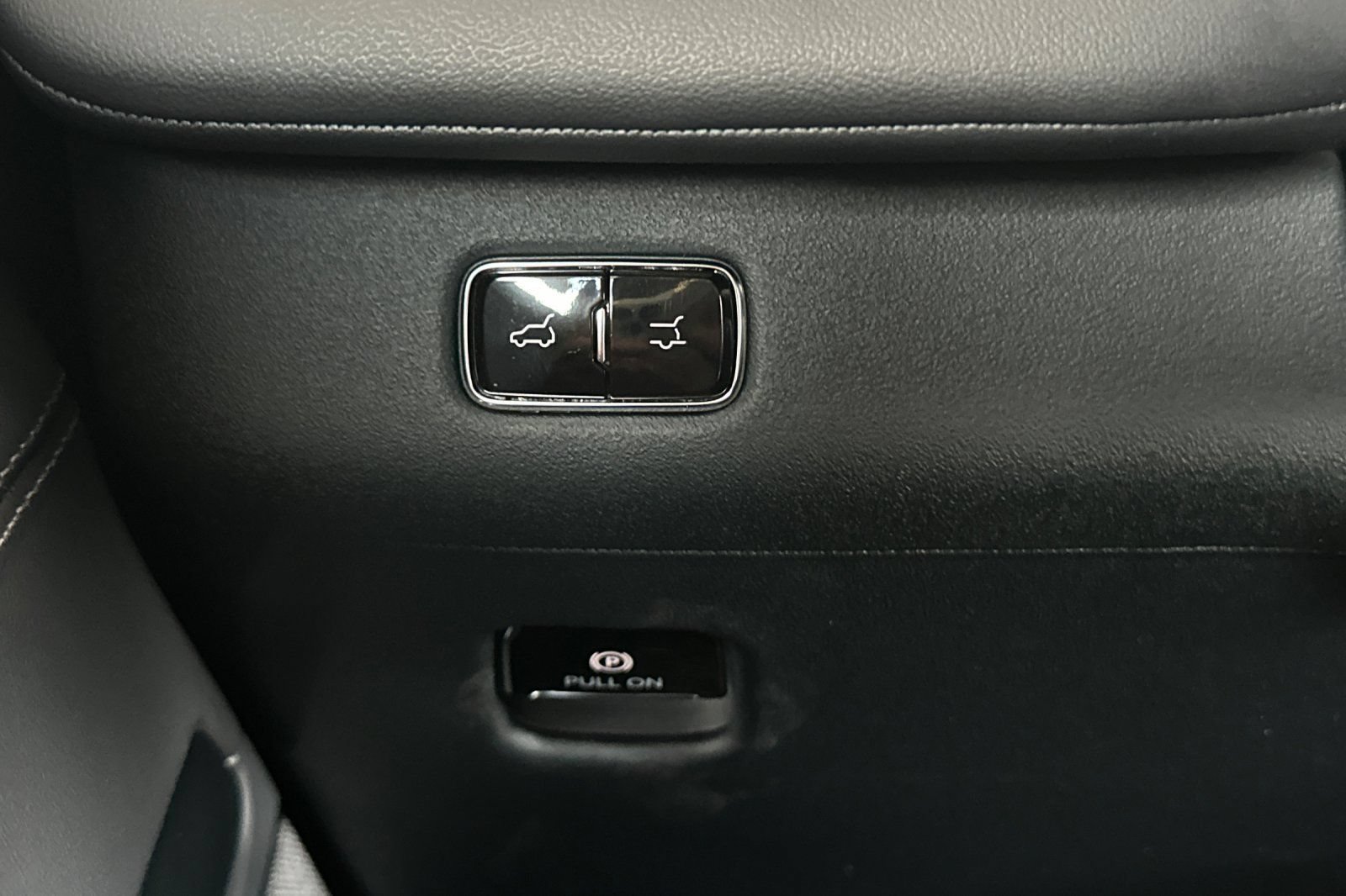 New 2026 Lincoln Navigator Reserve w/ Jet Appearance Package AWD/4WD image 28