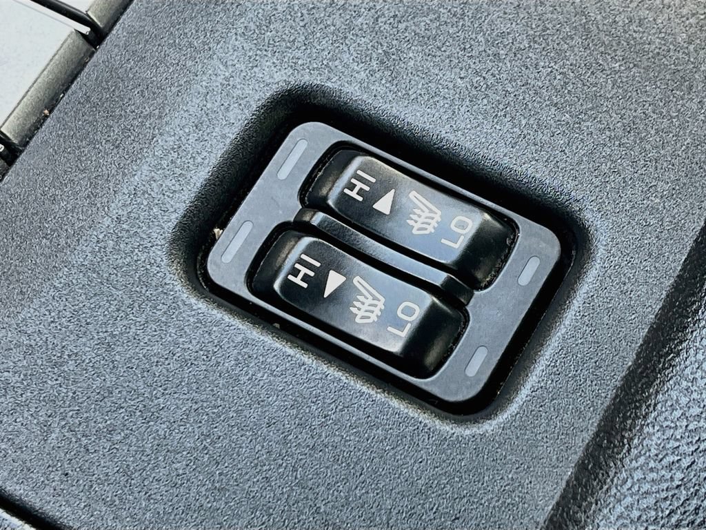 Used 2024 Toyota GR86 Premium RWD image 19
