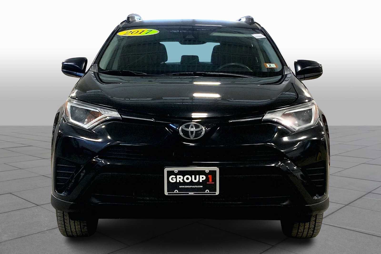 Used 2017 Toyota RAV4 LE w/ Carpet Mat Package image 4