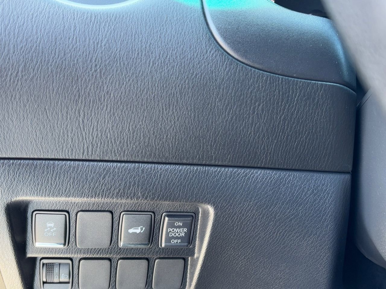 Used 2013 INFINITI JX35 AWD w/ Premium Pkg image 28