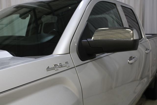 Used 2017 GMC Sierra 1500 SLT w/ SLT Premium Package image 34