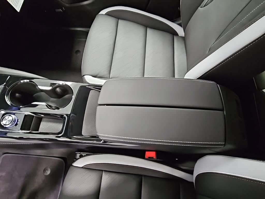 New 2026 Buick Envision Sport Touring image 22