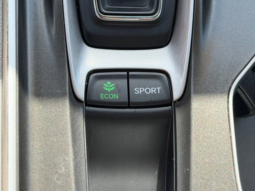 Used 2019 Honda Accord Touring image 20