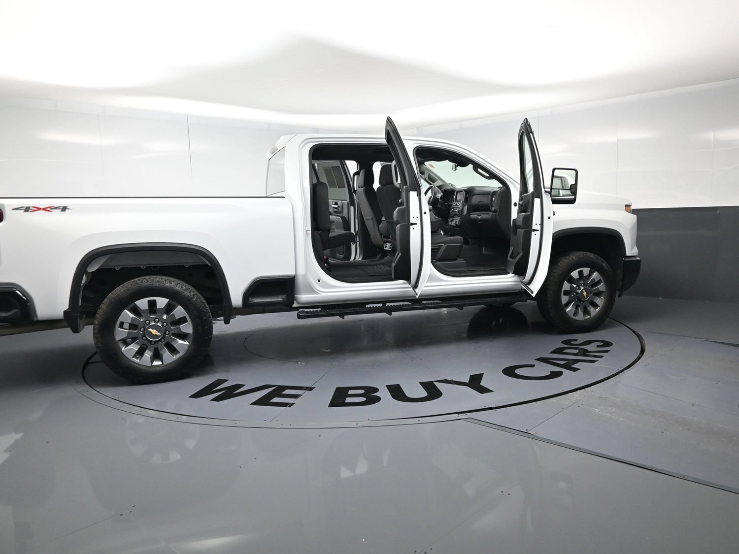 Used 2024 Chevrolet Silverado 2500 Custom w/ Custom Convenience Package AWD/4WD image 26