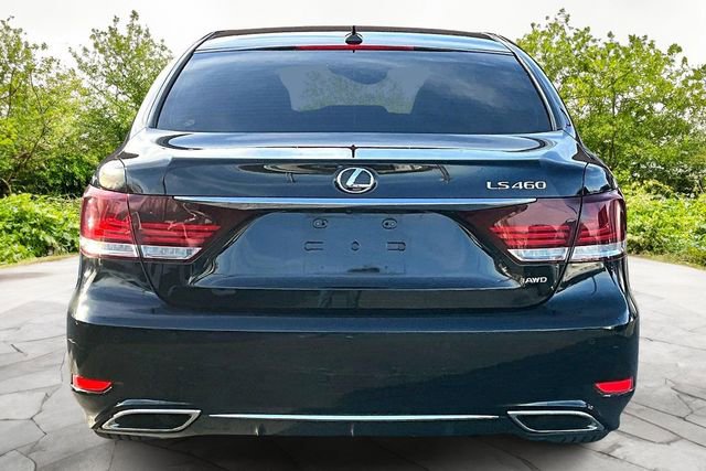 Used 2013 Lexus LS 460 AWD w/ F-Sport Pkg image 4