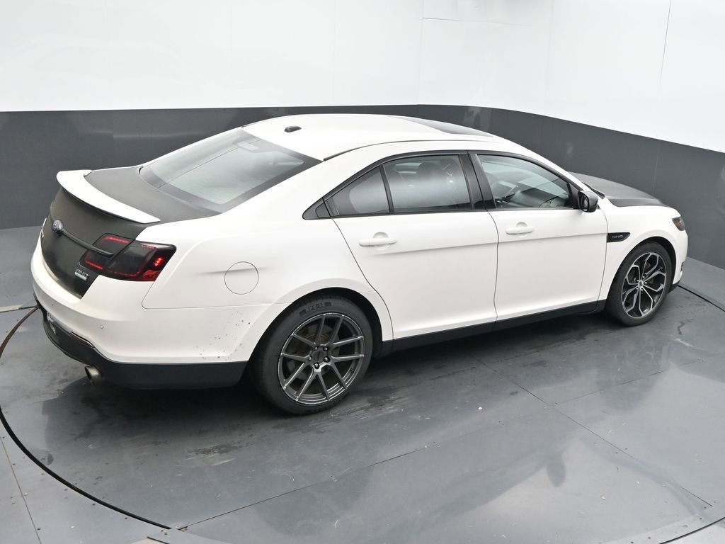 Used 2017 Ford Taurus SHO AWD/4WD image 41