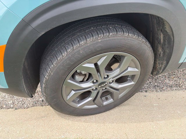 Used 2024 Kia Seltos S AWD/4WD image 5