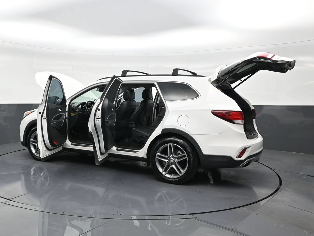 Used 2018 Hyundai Santa Fe FWD image 32