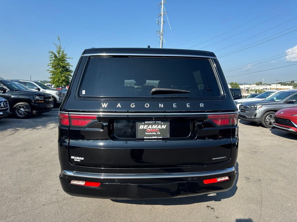 Used 2024 Jeep Wagoneer Series II AWD/4WD image 6