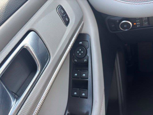 New 2027 Ford Explorer Active w/ Active Comfort Package RWD image 28