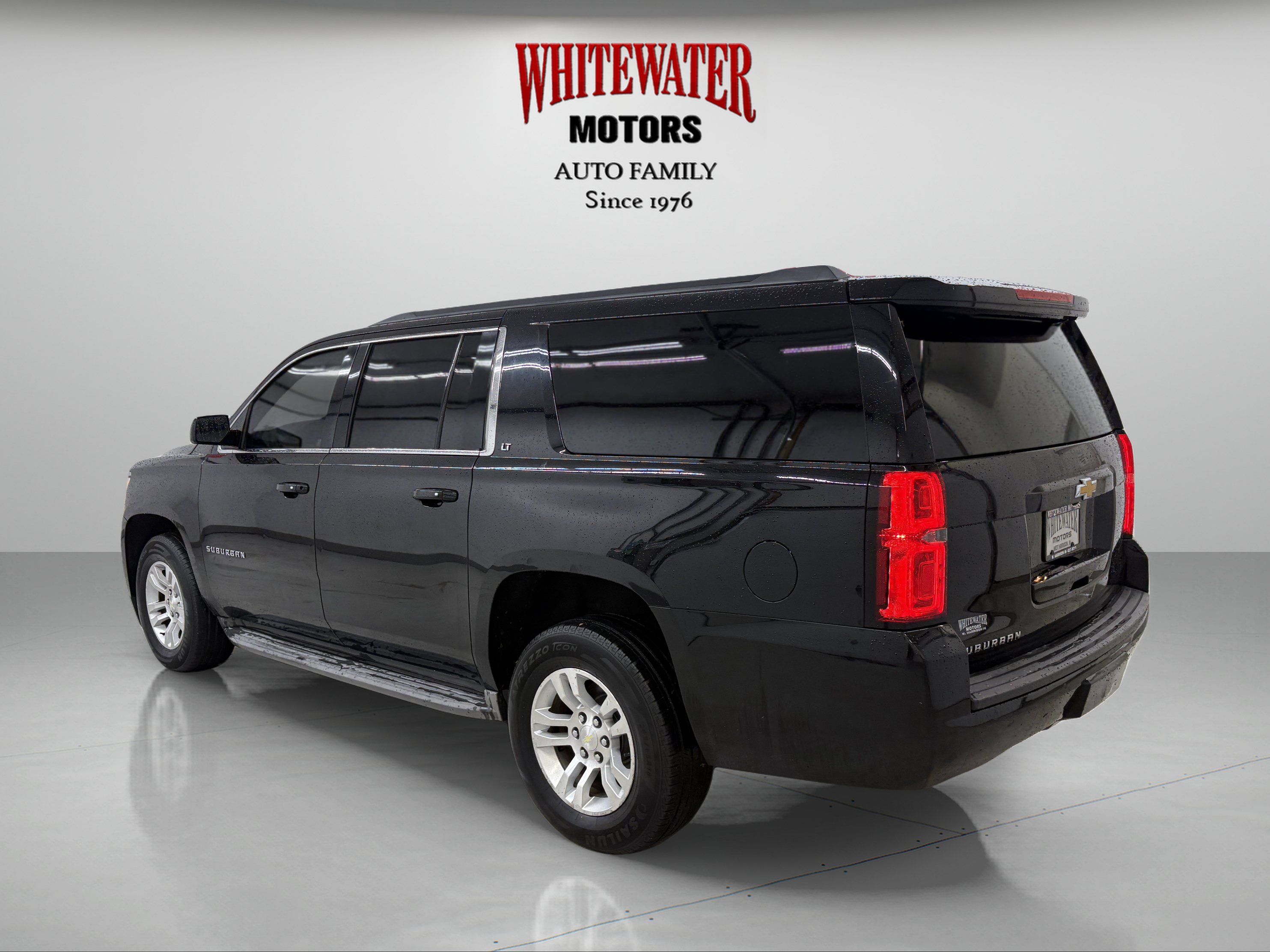 Used 2015 Chevrolet Suburban LT AWD/4WD image 2
