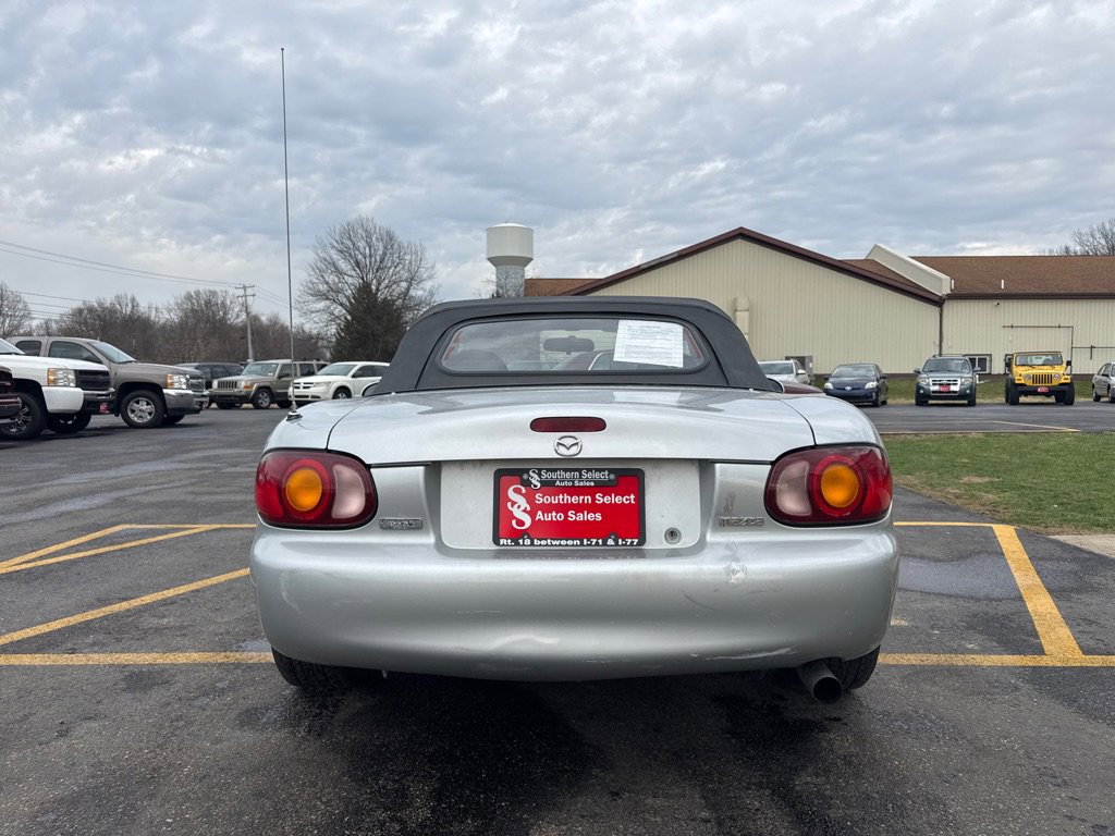 Used 1999 MAZDA MX-5 Miata image 7