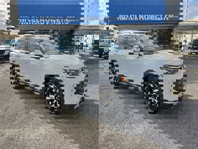 New 2026 Volkswagen Tiguan SE