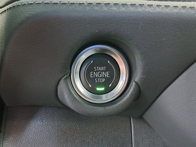 Used 2025 Chevrolet Tahoe LT AWD/4WD image 14