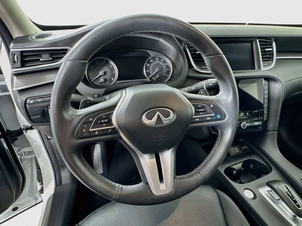 Certified 2023 INFINITI QX50 Luxe FWD image 14