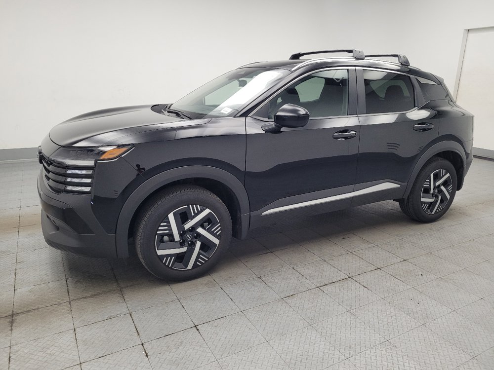 Used 2025 Nissan Kicks SV w/ SV Premium Package FWD image 2