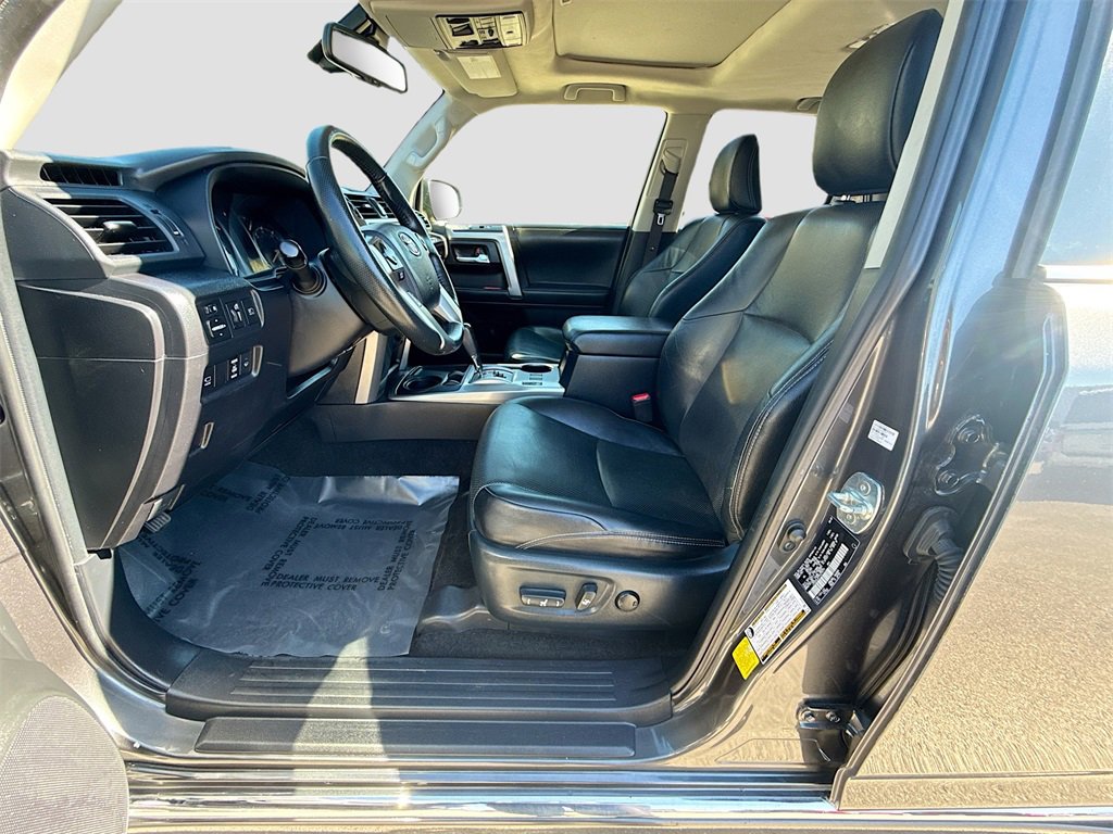 Used 2023 Toyota 4Runner Limited image 22