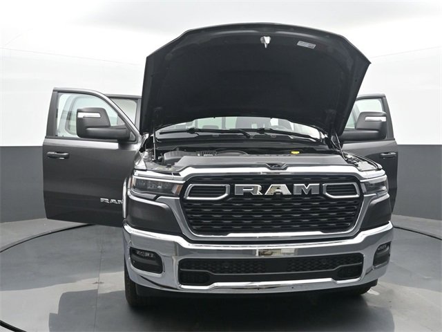 New 2026 RAM 1500 4x4 Crew Cab image 54