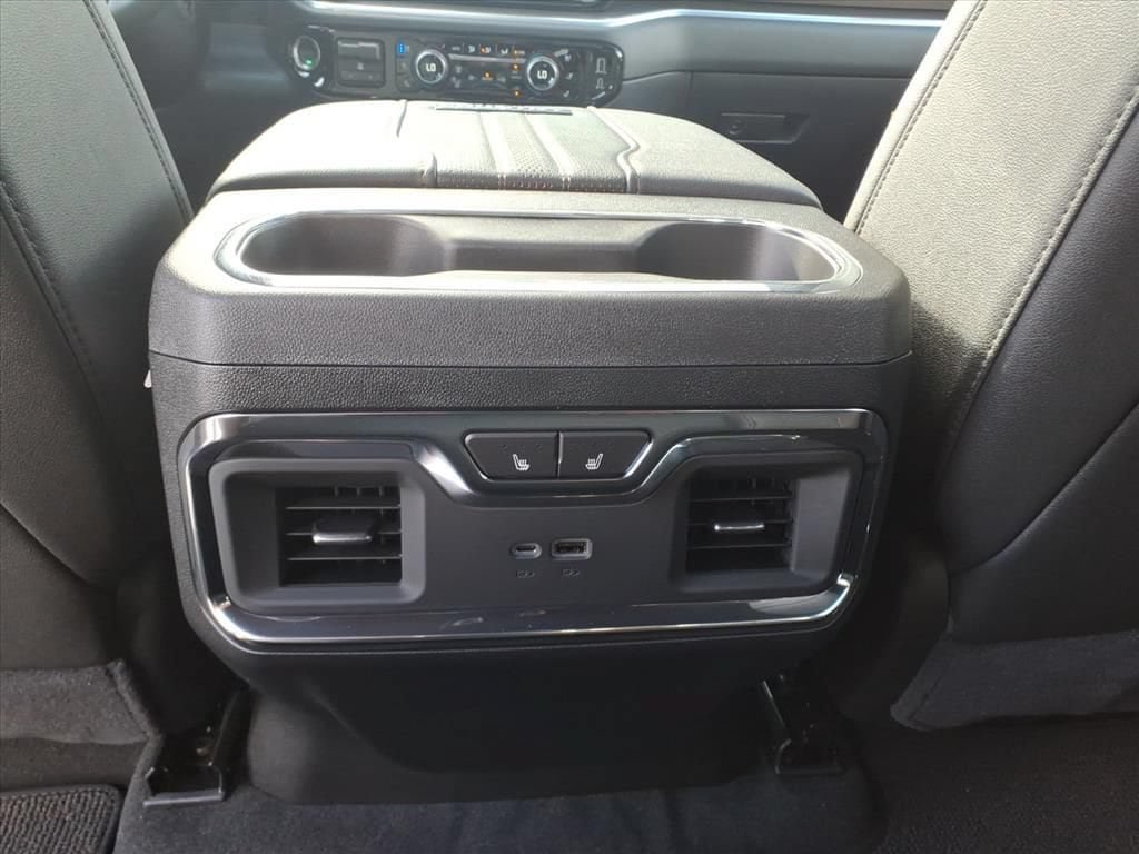 New 2026 Chevrolet Silverado 3500 High Country w/ Technology Package AWD/4WD image 19
