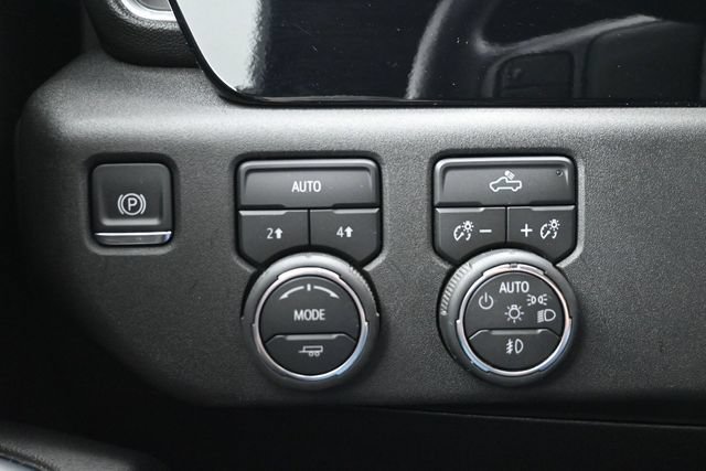 Used 2026 Chevrolet Silverado 1500 RST AWD/4WD image 24