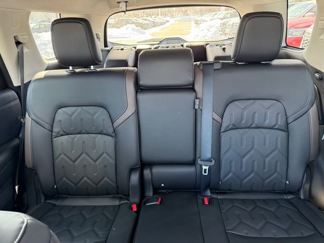 New 2026 Nissan Pathfinder Platinum w/ Cargo Package image 23