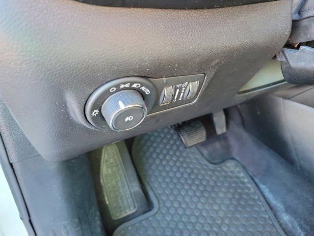 Used 2024 Jeep Compass Latitude w/ Convenience Group image 22