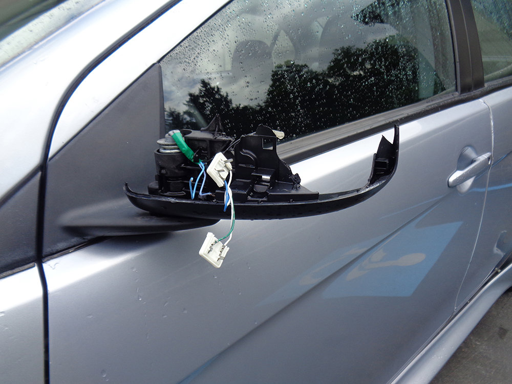 Used 2015 Mitsubishi Lancer SE image 2