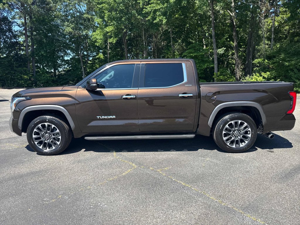 Used 2023 Toyota Tundra Limited AWD/4WD image 9