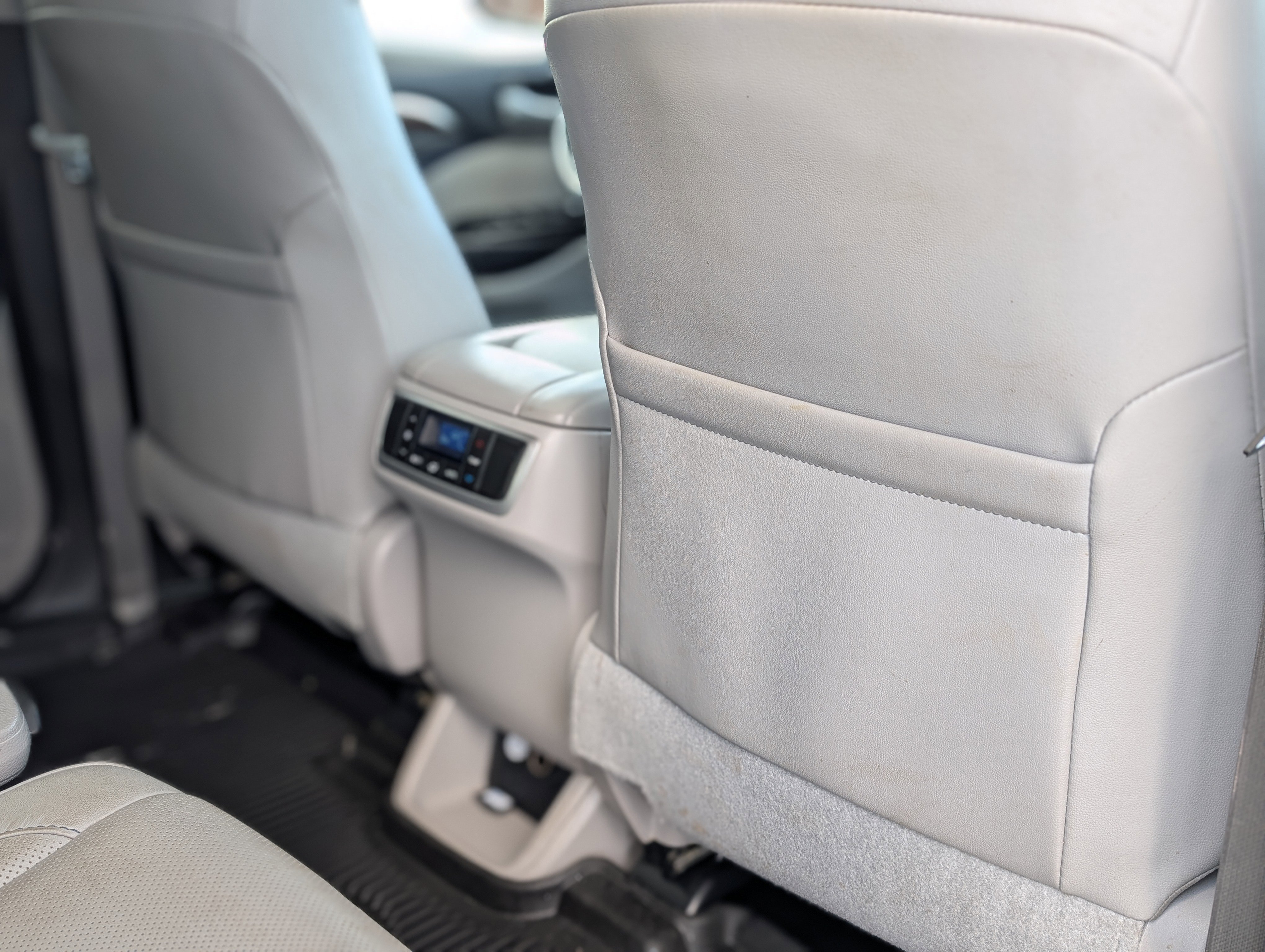 Used 2016 Toyota Highlander Limited image 45