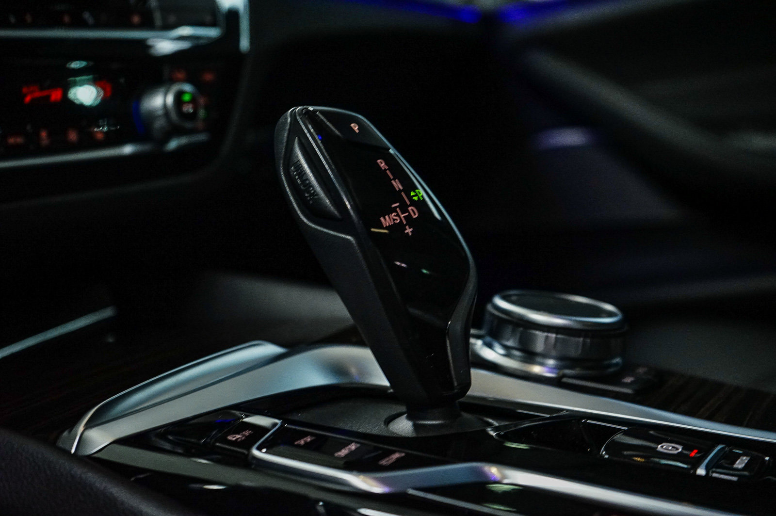 Certified 2023 BMW 540i w/ Premium Package RWD image 19