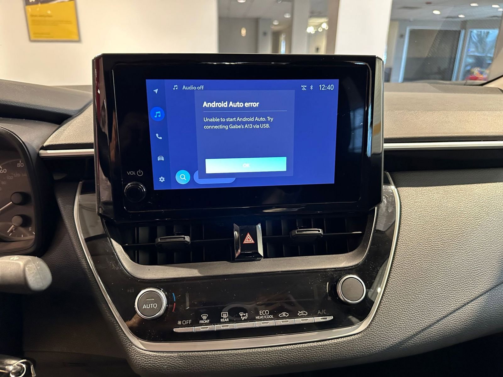 Used 2025 Toyota Corolla LE image 21