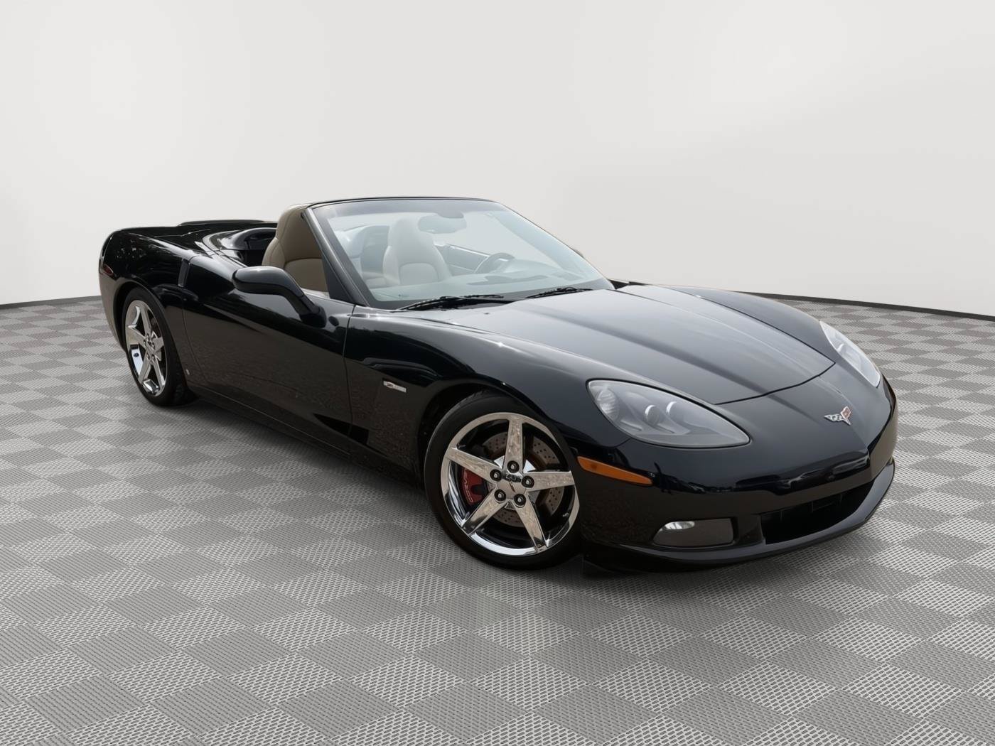Used 2007 Chevrolet Corvette Convertible w/ Preferred Equipment Group RWD image 10