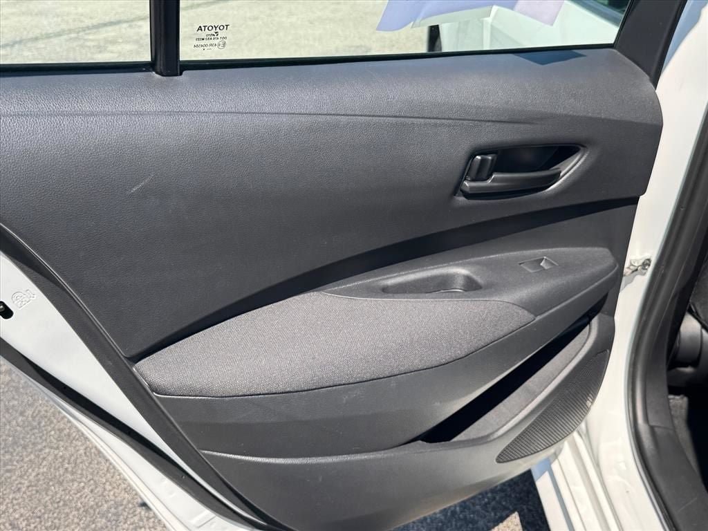 Used 2024 Toyota Corolla LE FWD image 16