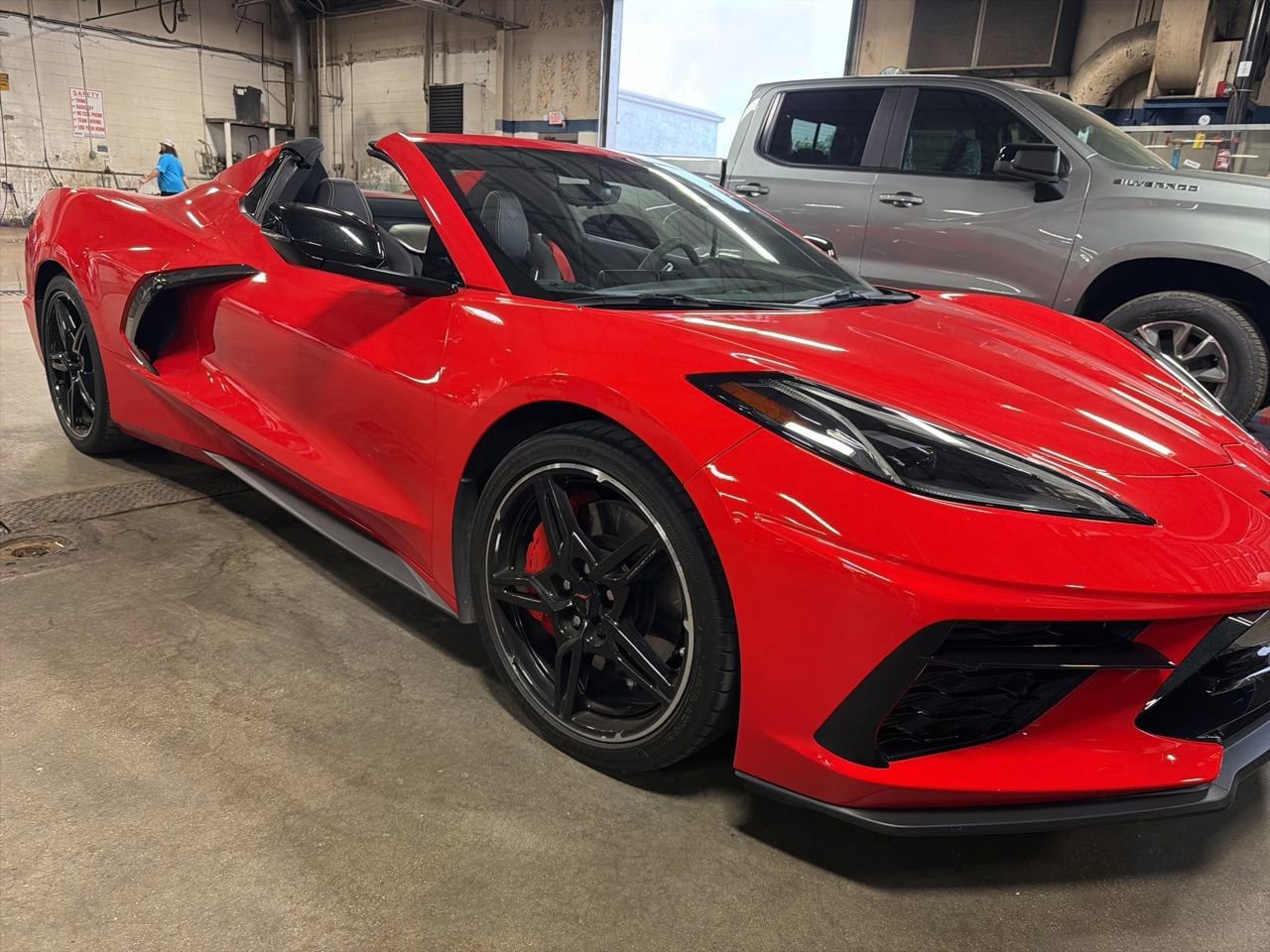 Used 2022 Chevrolet Corvette Stingray Preferred Conv w/ Z51 Performance Package RWD image 4