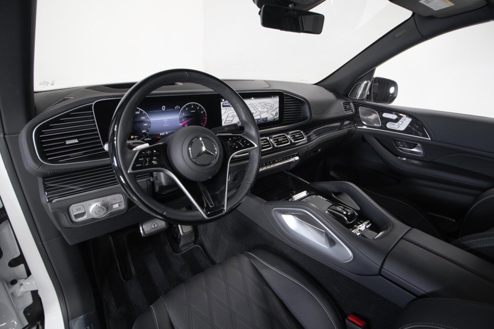 Used 2026 Mercedes-Benz Maybach GLS 600 image 5