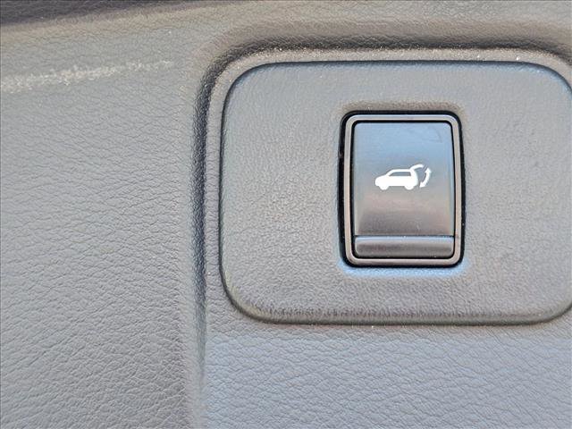 Used 2020 Nissan Murano Platinum w/ Cargo Package FWD image 8